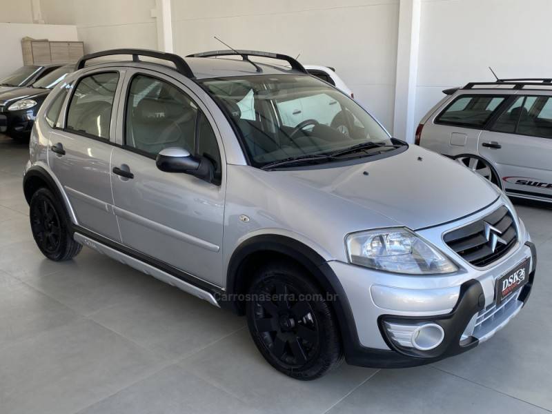 CITROËN - C3 - 2010/2010 - Prata - R$ 28.900,00