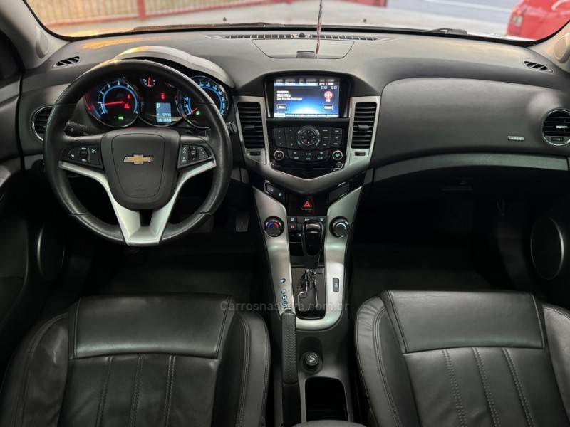 CHEVROLET - CRUZE - 2013/2013 - Branca - R$ 71.900,00