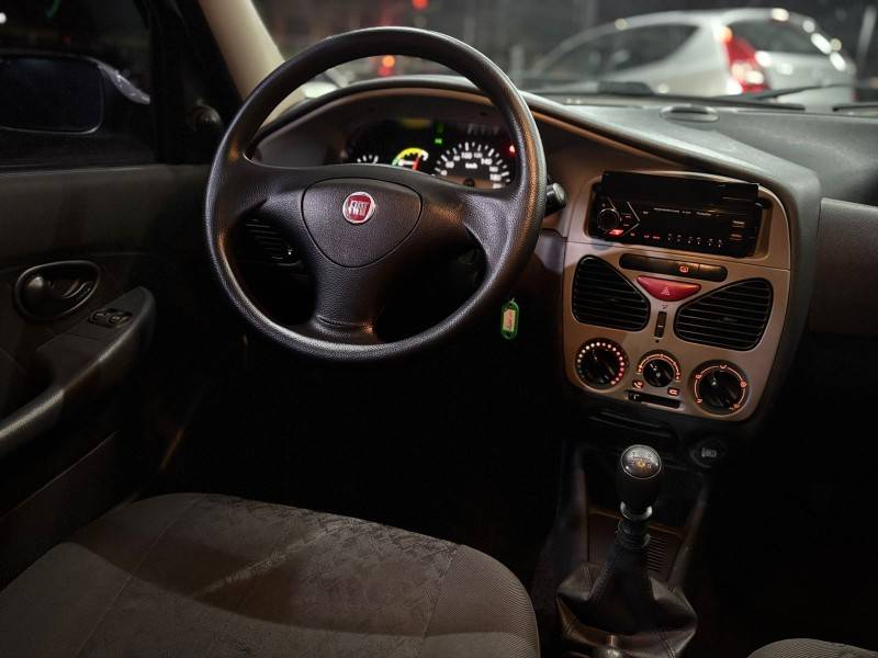 FIAT - PALIO - 2010/2010 - Branca - R$ 29.900,00