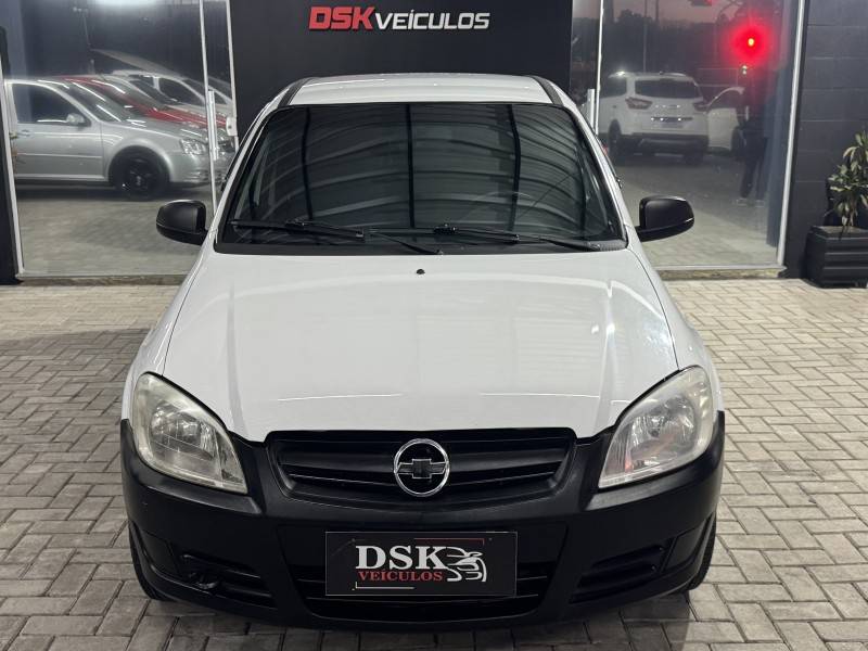 CHEVROLET - CELTA - 2011/2011 - Branca - R$ 22.900,00