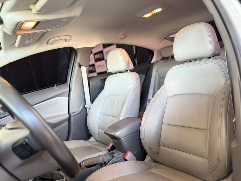 CHEVROLET - CRUZE - 2017/2017 - Prata - R$ 86.900,00