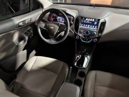 CHEVROLET - CRUZE - 2018/2018 - Vermelha - R$ 95.900,00