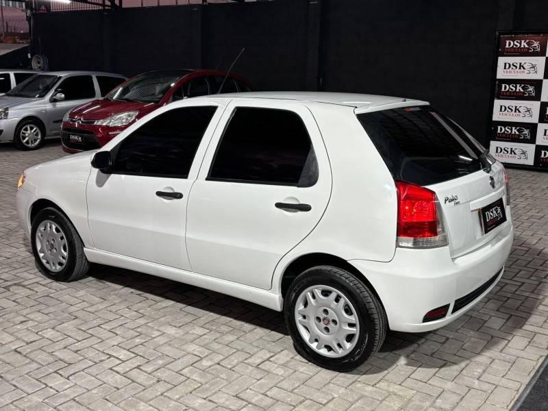 FIAT - PALIO - 2010/2010 - Branca - R$ 29.900,00