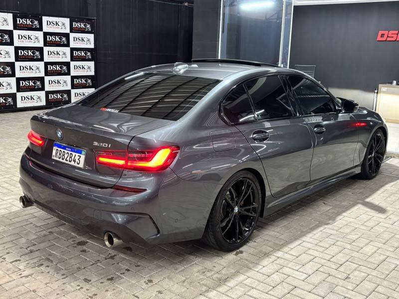 BMW - 320I - 2020/2020 - Cinza - R$ 219.900,00