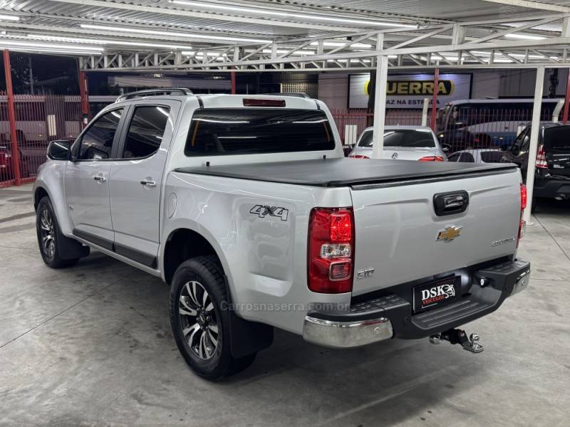 CHEVROLET - S10 - 2017/2018 - Prata - R$ 159.900,00