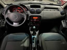RENAULT - DUSTER - 2013/2013 - Prata - R$ 51.900,00