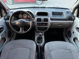 RENAULT - CLIO - 2006/2006 - Prata - R$ 20.900,00