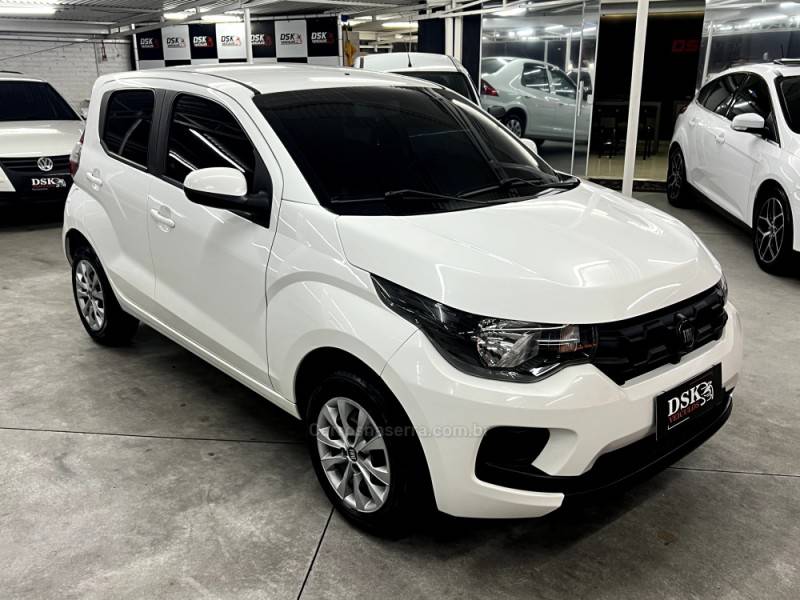 FIAT - MOBI - 2019/2019 - Branca - R$ 46.900,00