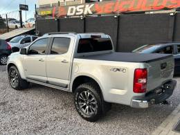 CHEVROLET - S10 - 2017/2018 - Prata - R$ 154.900,00