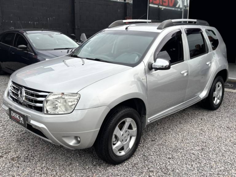 RENAULT - DUSTER - 2013/2013 - Prata - R$ 51.900,00