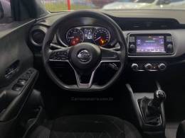 NISSAN - KICKS - 2020/2020 - Prata - R$ 87.900,00