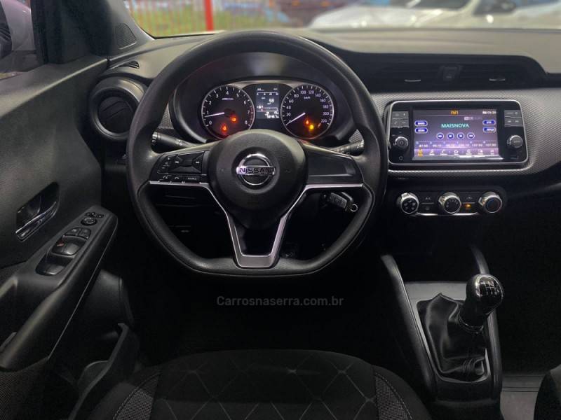 NISSAN - KICKS - 2020/2020 - Prata - R$ 87.900,00