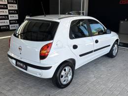 CHEVROLET - CELTA - 2005/2005 - Branca - R$ 17.900,00
