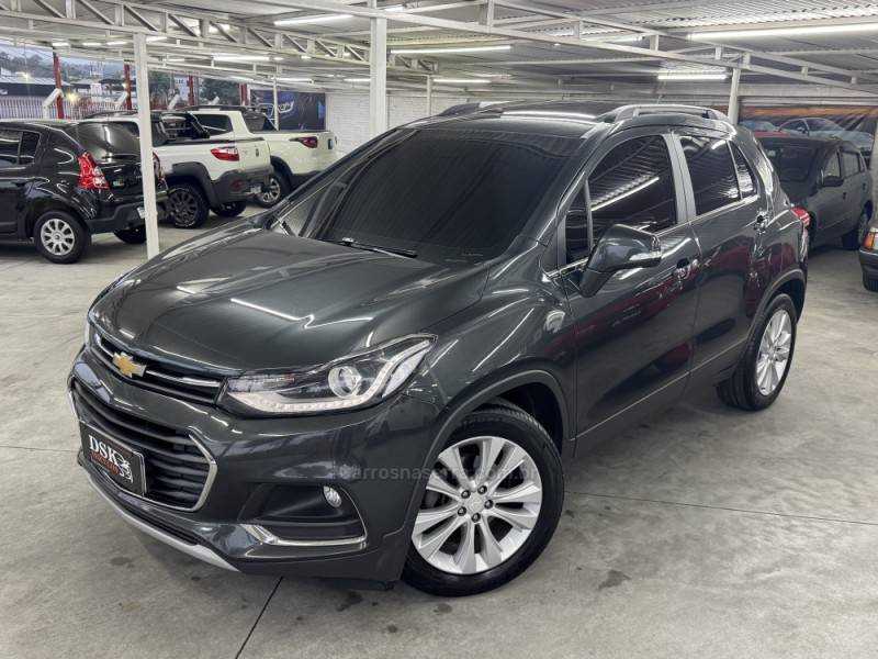 CHEVROLET - TRACKER - 2018/2018 - Cinza - R$ 91.900,00