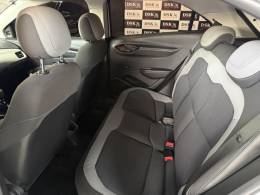 CHEVROLET - ONIX - 2015/2015 - Branca - R$ 43.900,00