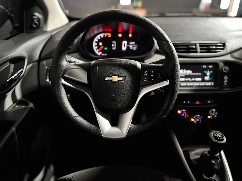 CHEVROLET - ONIX - 2019/2019 - Cinza - R$ 63.900,00