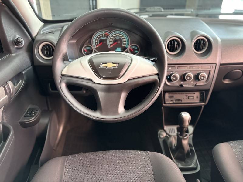 CHEVROLET - CELTA - 2013/2014 - Marrom - Sob Consulta