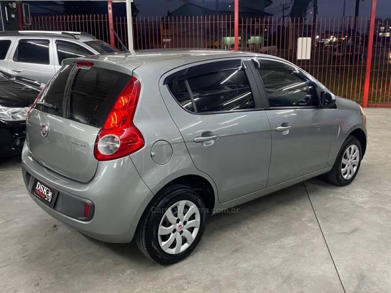 FIAT - PALIO - 2016/2016 - Cinza - R$ 40.900,00