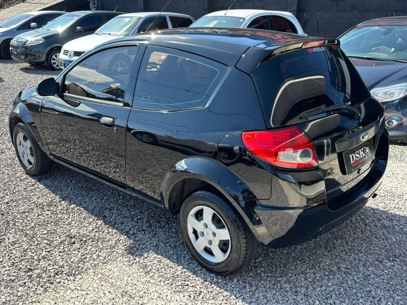 FORD - KA - 2010/2010 - Preta - R$ 22.900,00
