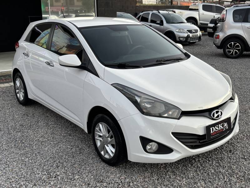 HYUNDAI - HB20 - 2015/2015 - Branca - R$ 56.900,00