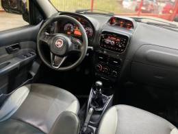 FIAT - PALIO - 2016/2016 - Preta - R$ 52.900,00