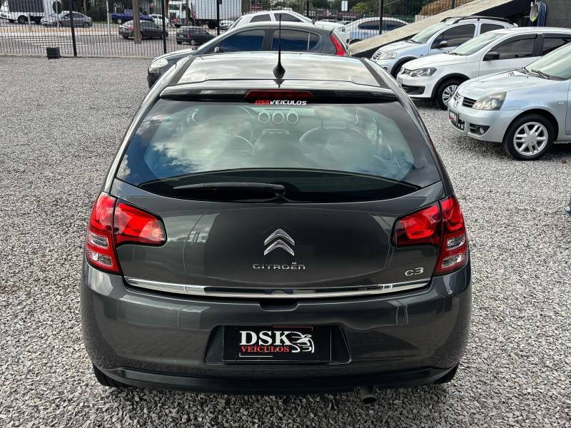 CITROËN - C3 - 2013/2013 - Cinza - R$ 37.900,00