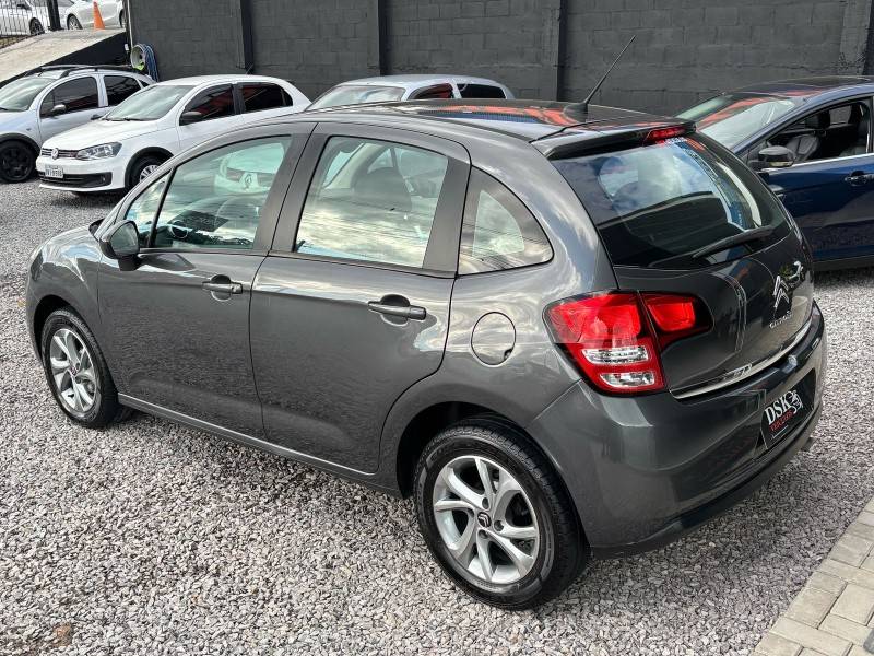 CITROËN - C3 - 2013/2013 - Cinza - R$ 37.900,00